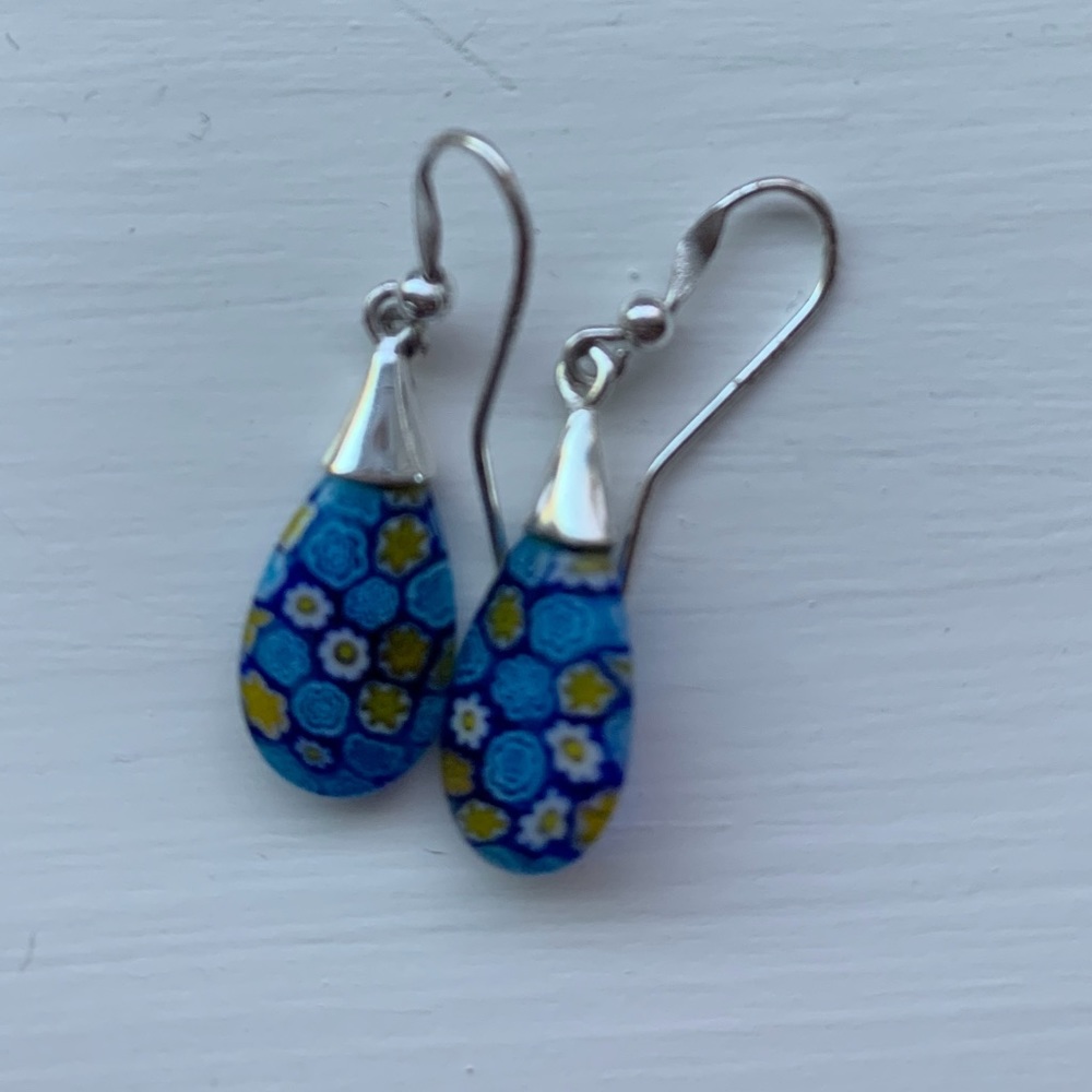 Earring bundle - Picture 3 of 5